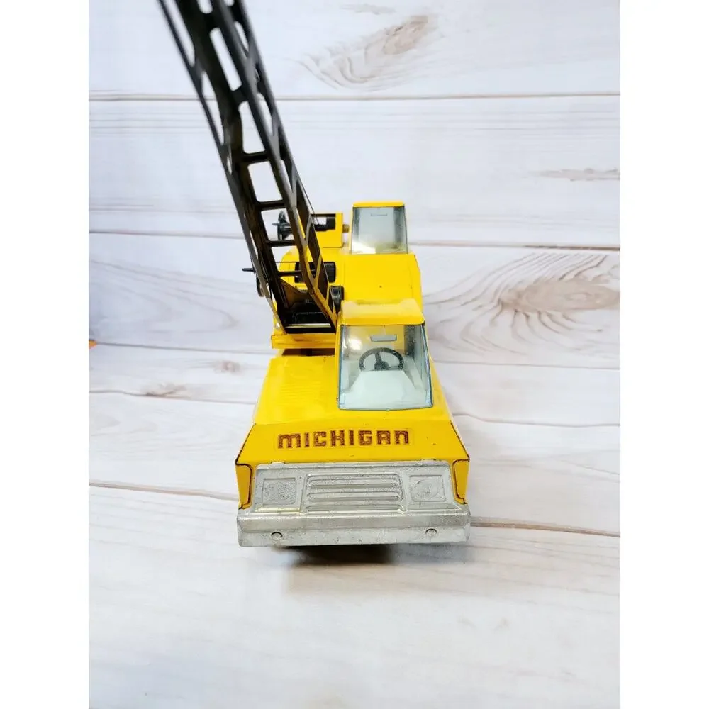 Nylint Vintage Pressed Steel Crane Truck 1:18 Scale Yellow Black Construction